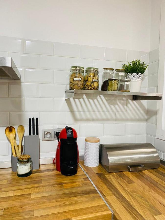 La Casita De Lu Apartment Касарес Екстериор снимка